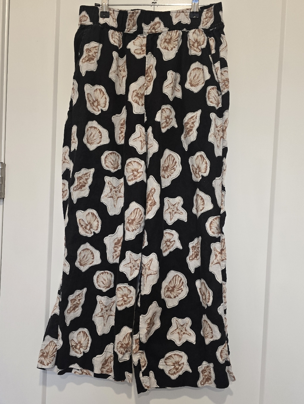 100% Linen Shell Pattern pant Nicole Miller